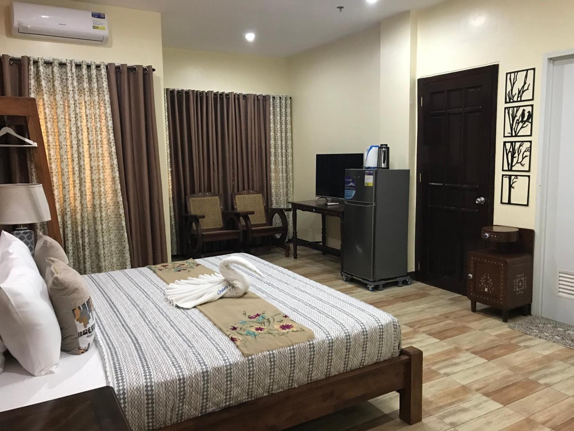 Charos Dormitel Otel Dumaguete City Dış mekan fotoğraf