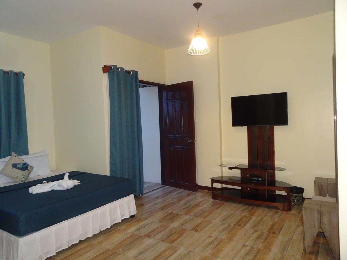 Charos Dormitel Otel Dumaguete City Dış mekan fotoğraf