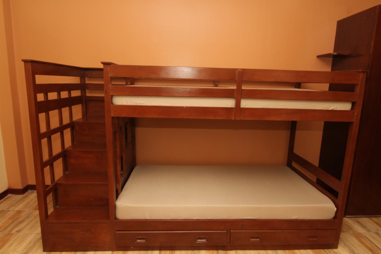 Charos Dormitel Otel Dumaguete City Dış mekan fotoğraf