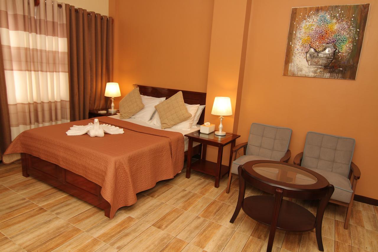 Charos Dormitel Otel Dumaguete City Dış mekan fotoğraf
