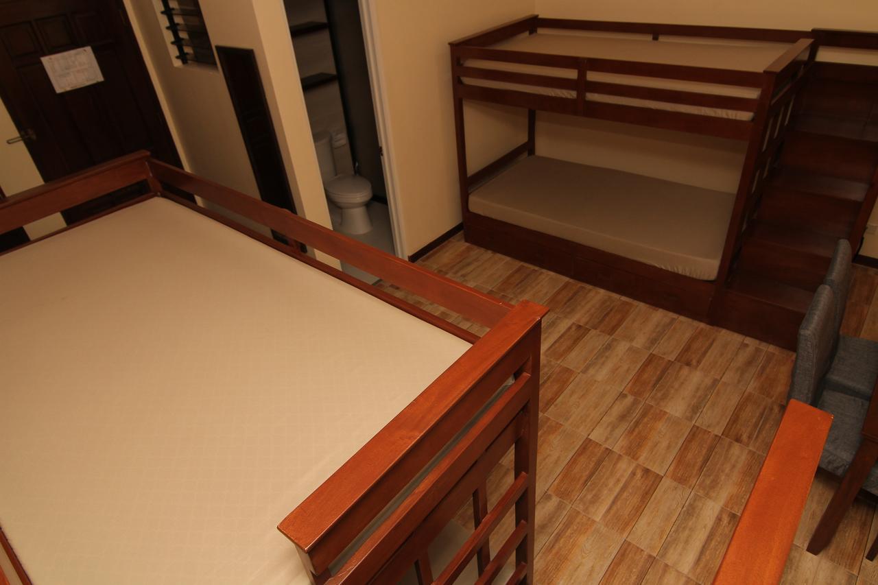 Charos Dormitel Otel Dumaguete City Dış mekan fotoğraf