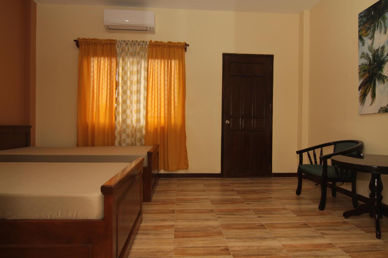 Charos Dormitel Otel Dumaguete City Dış mekan fotoğraf