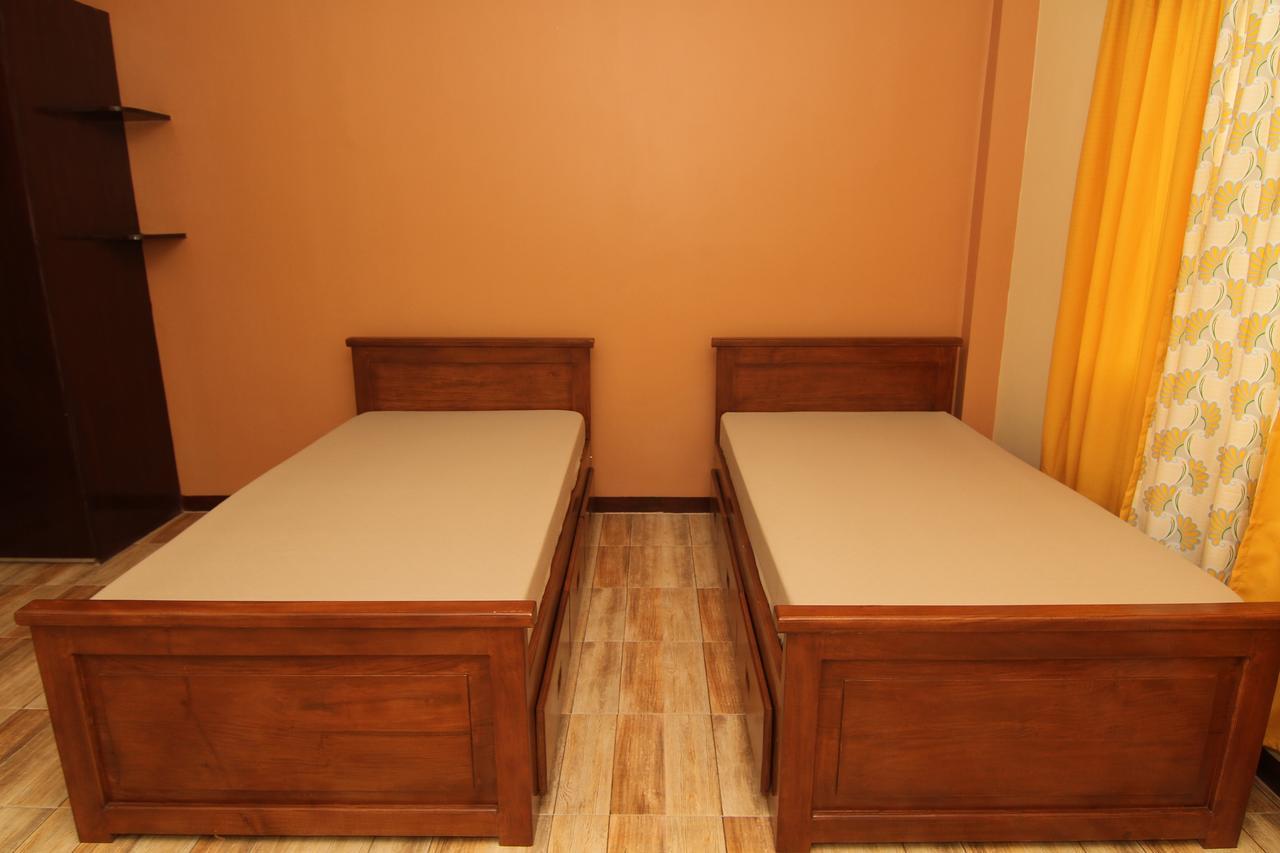 Charos Dormitel Otel Dumaguete City Dış mekan fotoğraf